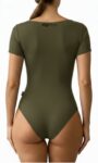 Closet T-Shirts – Body Poliamida Decote Quadrado Manga Curta Verde Militar